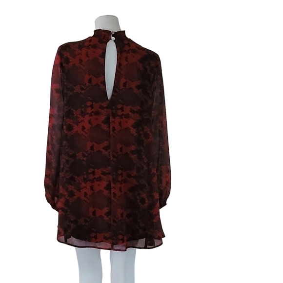 Show Me Your MuMu Junebug Bell Dress - Picture 2 of 11